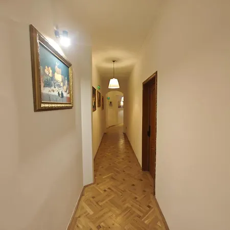 Ralf Hotel Bucharest