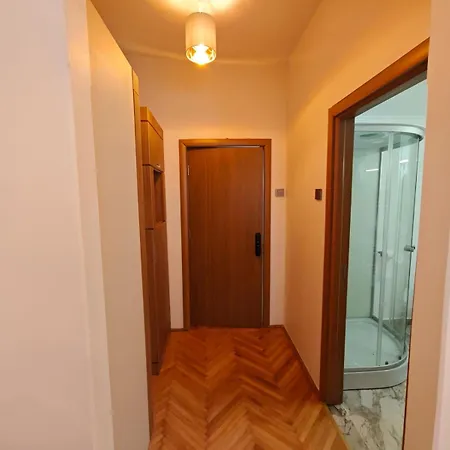 Ralf Hotel